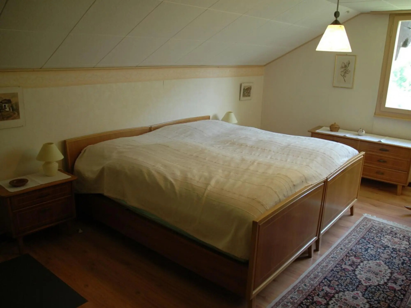 Charming Chalet Near Trails