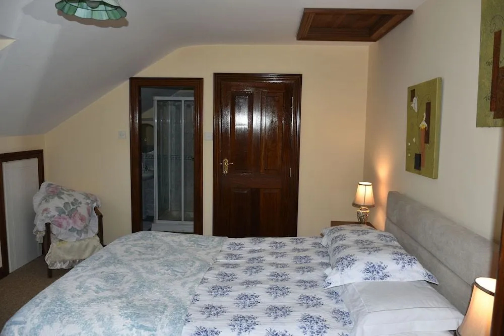 White Hill Country House