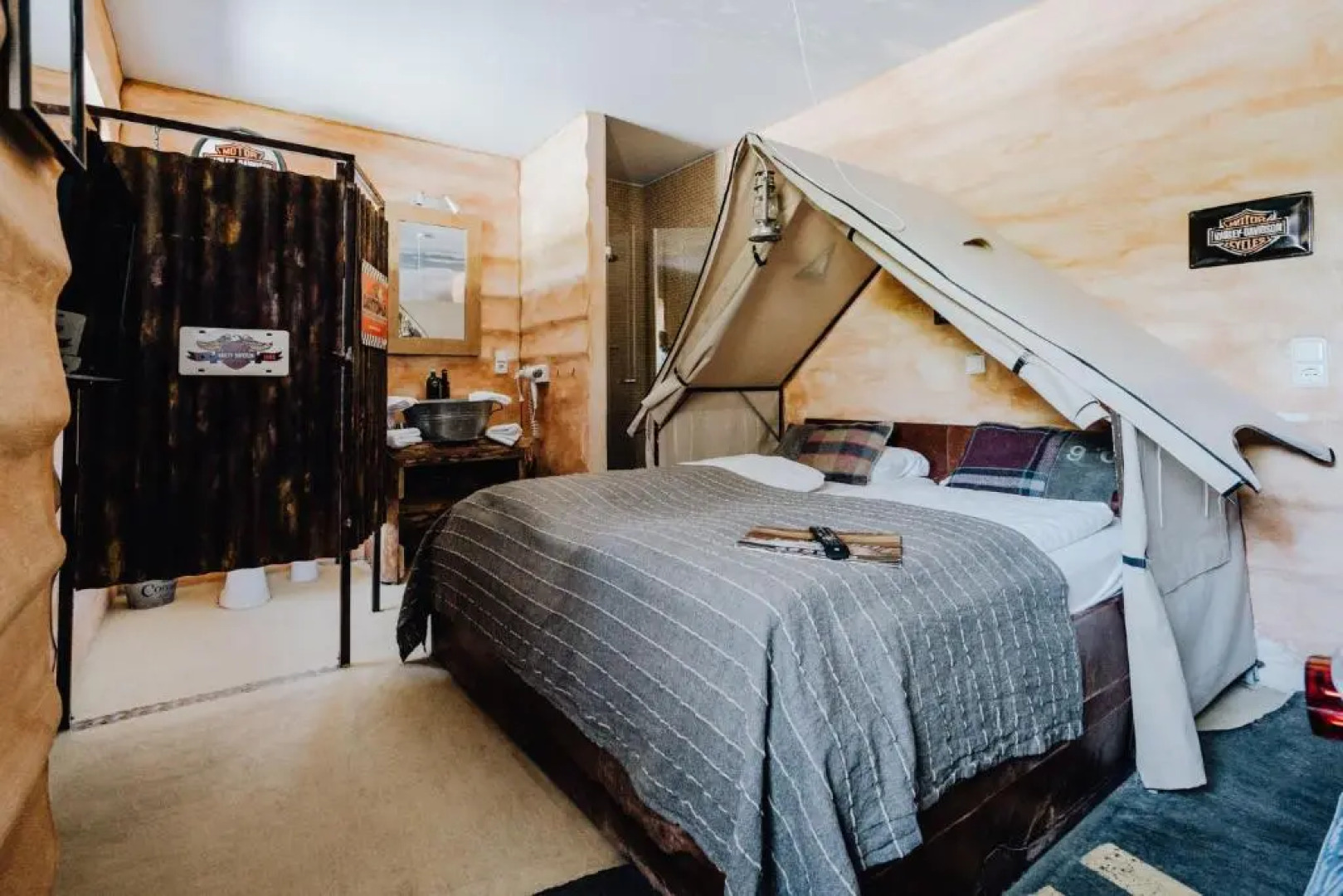 Road Stop Motel Dortmund