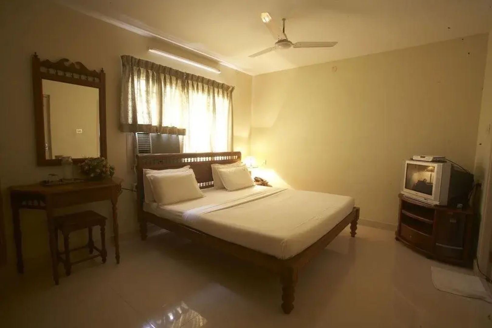 Beehive Hospitality by OYO