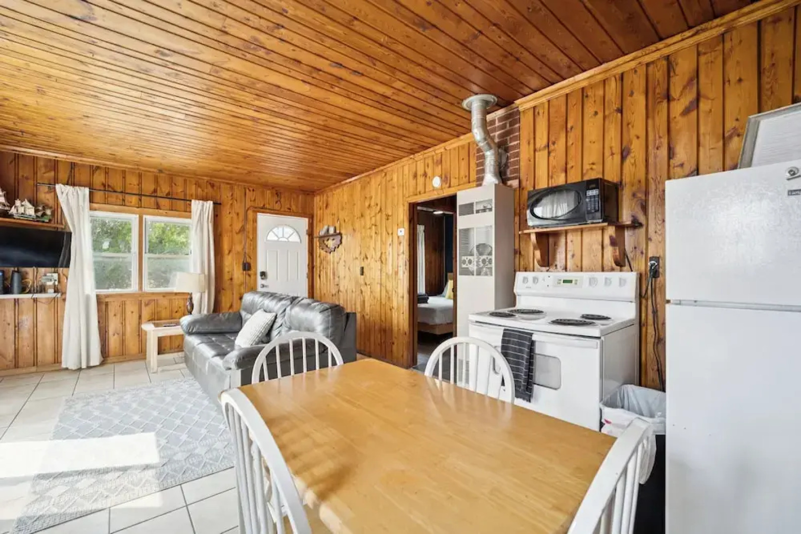 Barefoot Beach Resort