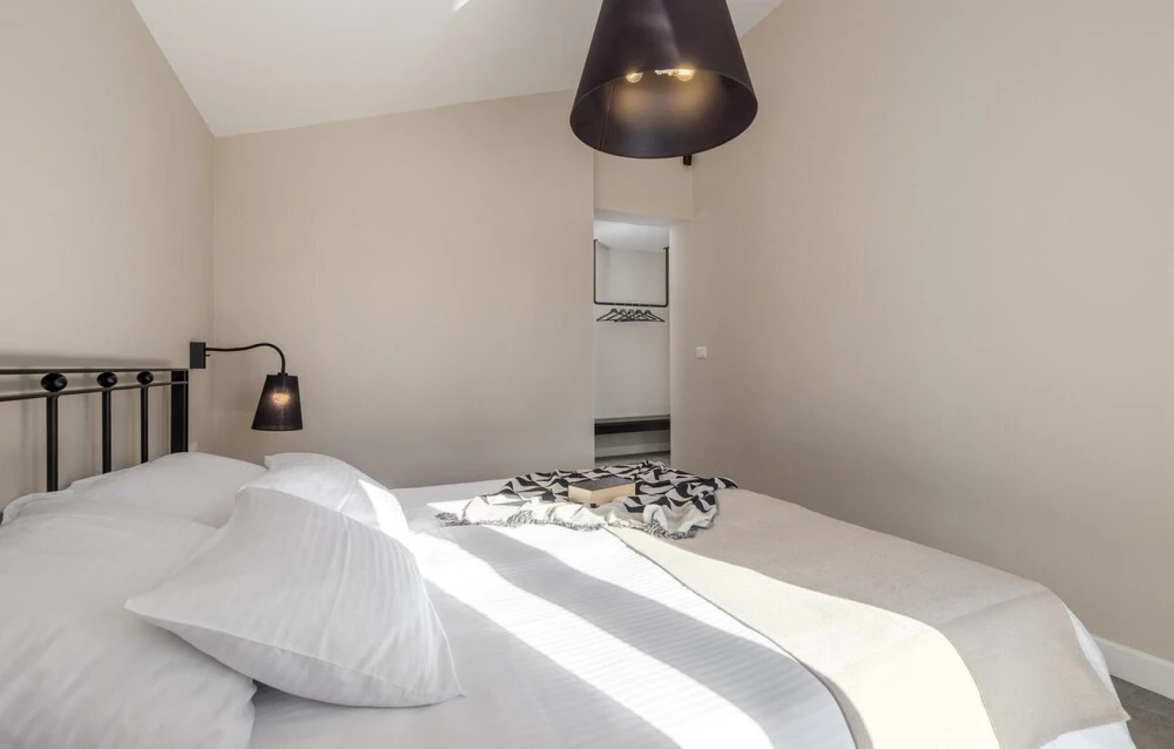 Stunning Home in Sveti Lovrec With 4 Bedrooms, Wifi and Outdoor Swimming Pool