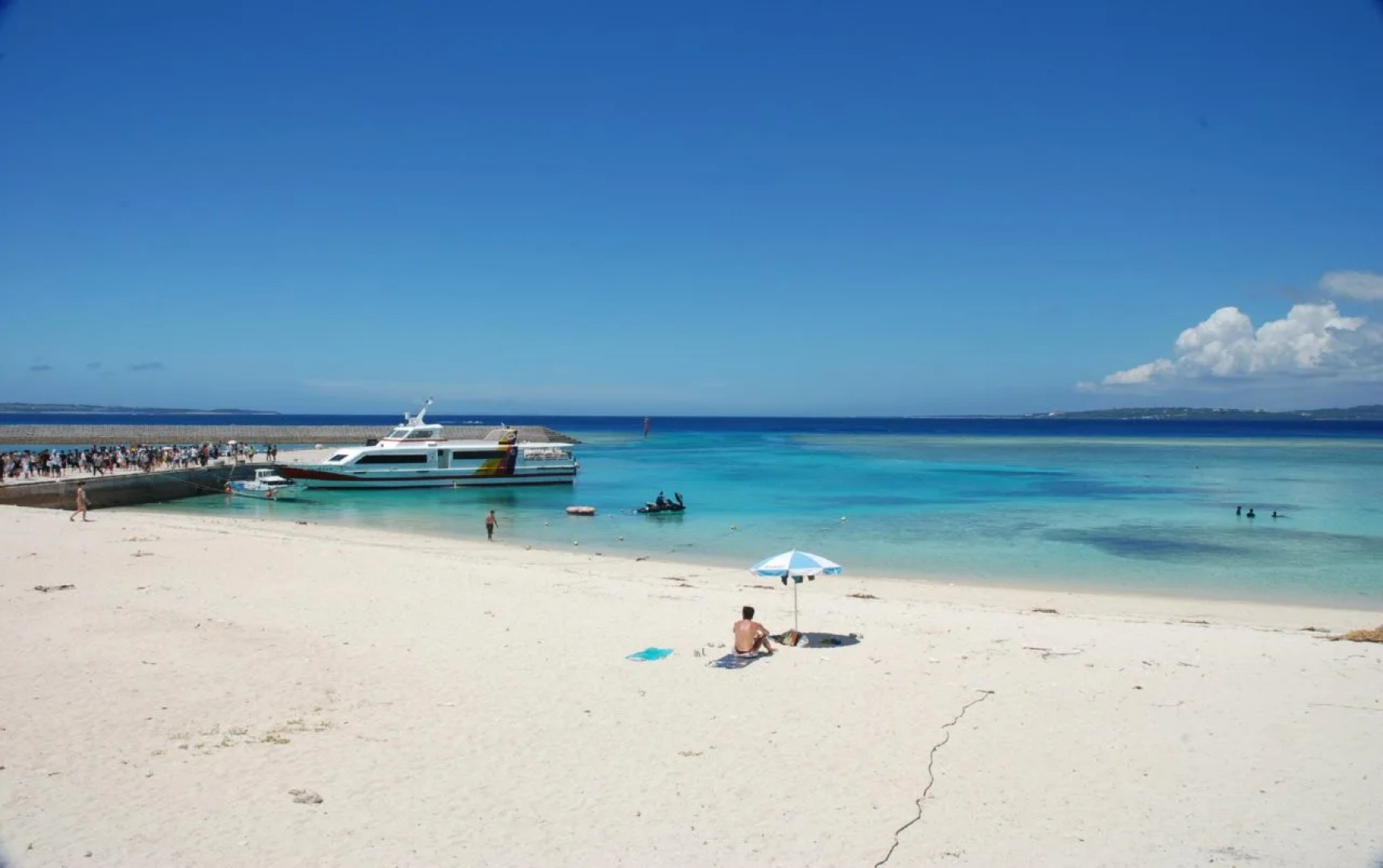 Yukurina Resort Okinawa Hills Churaumi