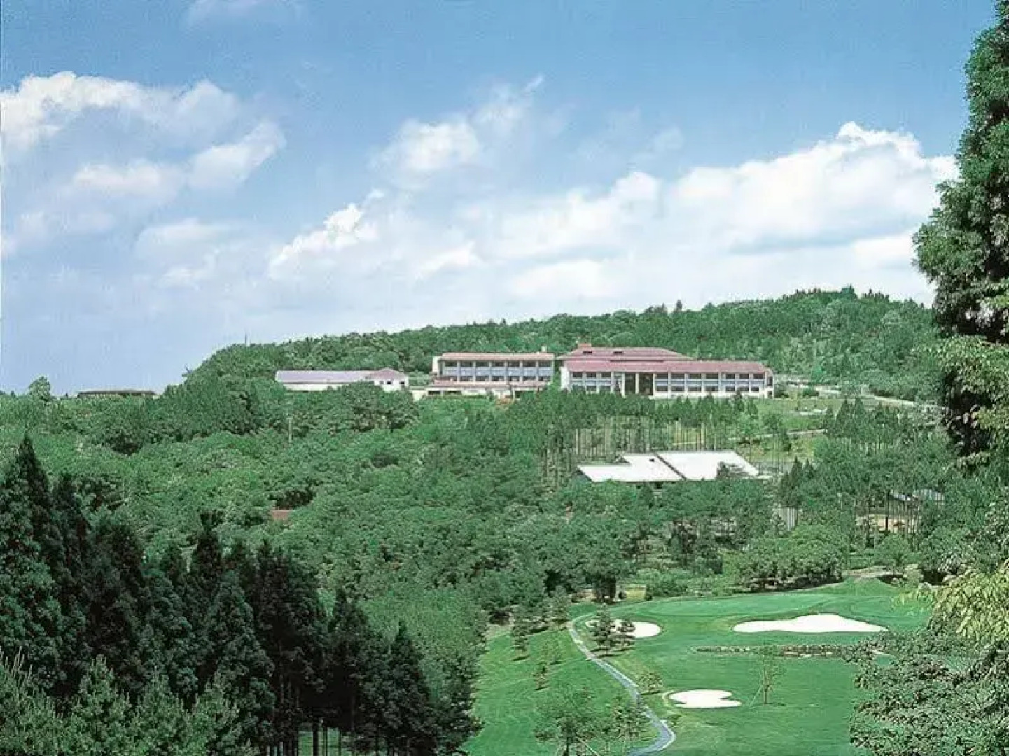 Menard Aoyama Resort