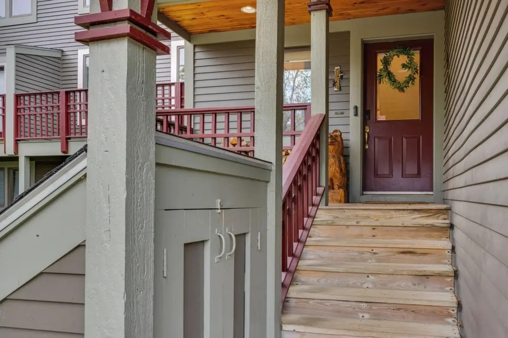 Ski-in Condo w/ Hot Tub on Burke Mtn Slopes!