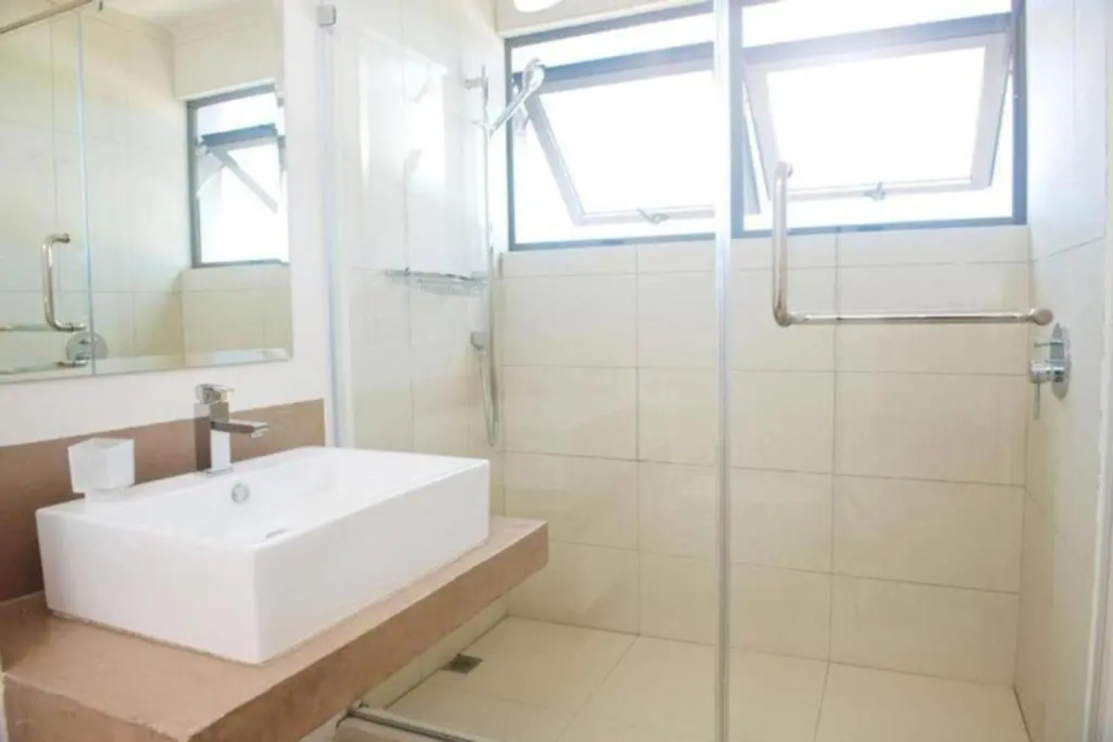 Coral Bay by Dream Escapes