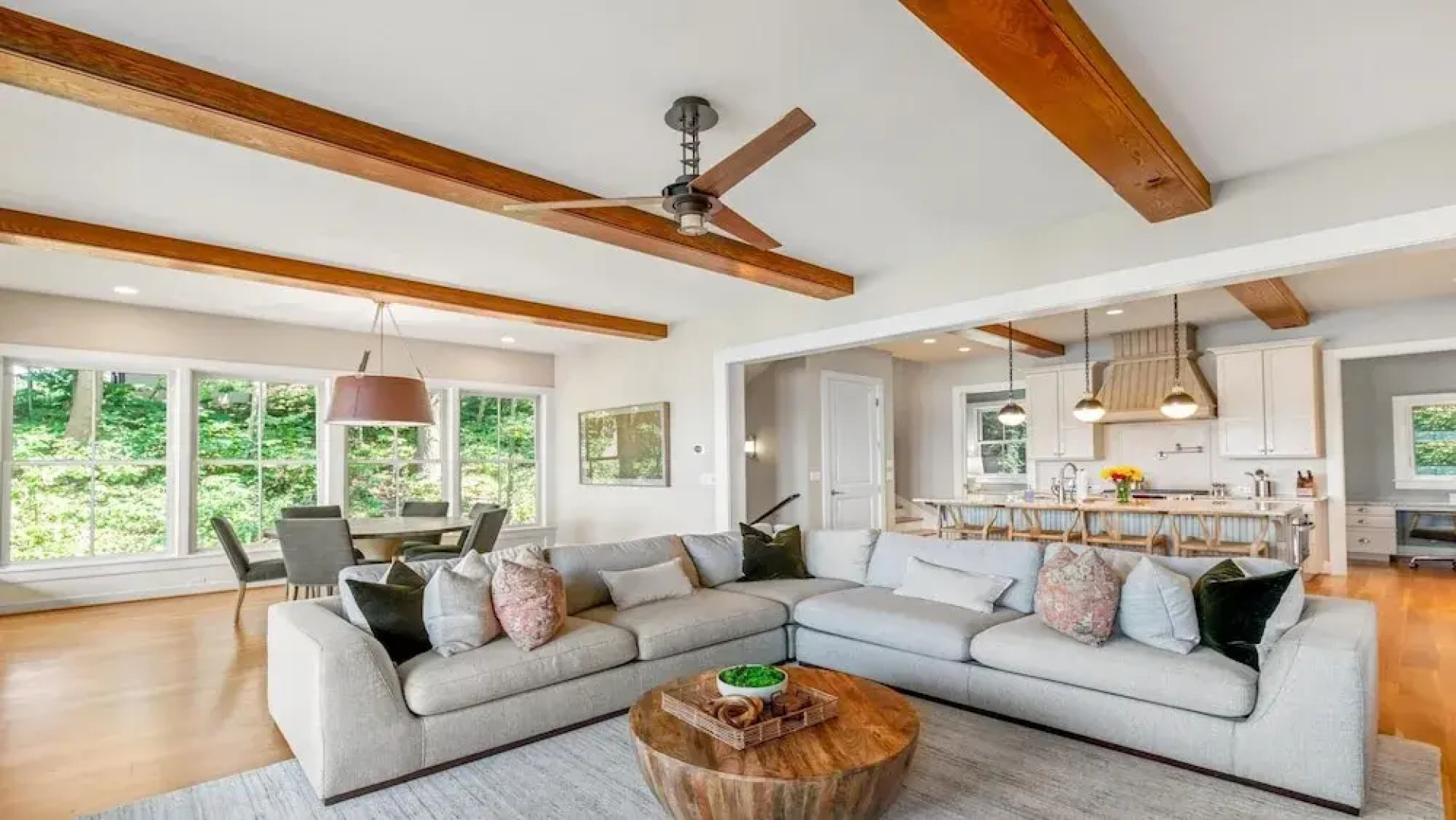 Epic Views Of The Severn River Await You! 3 Bedroom Home by Redawning