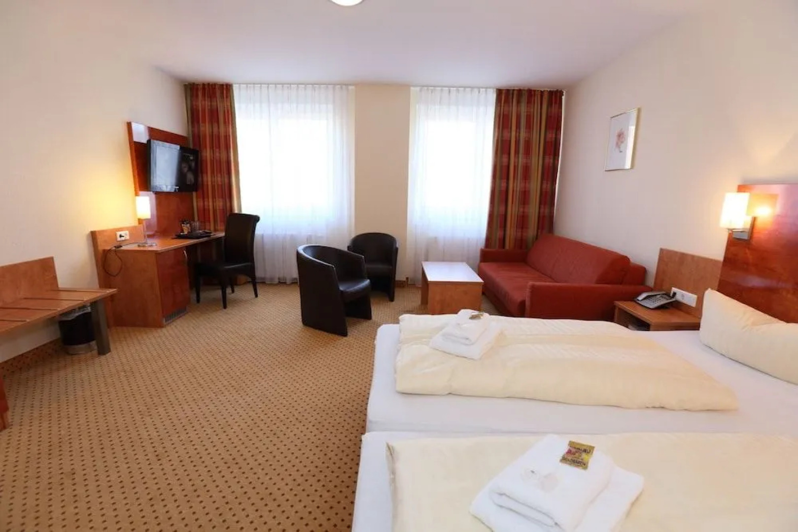 Café & Hotel am Holzhafen