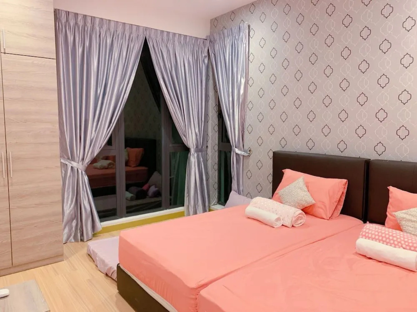 The Luxury Jazz Suites