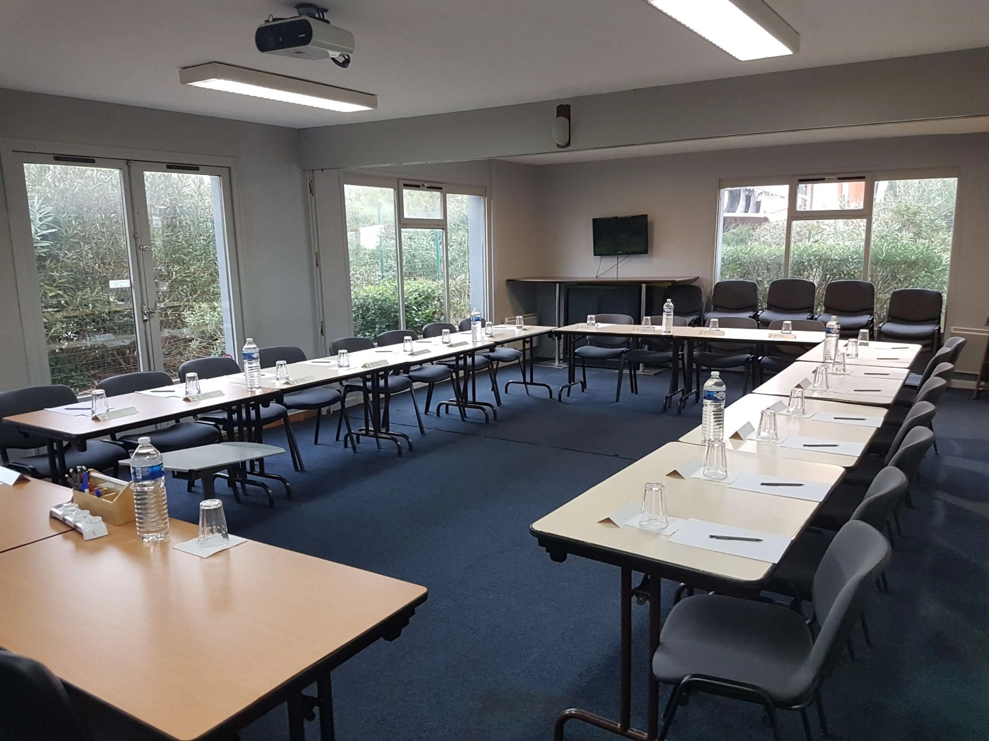 Campanile Salon De Provence