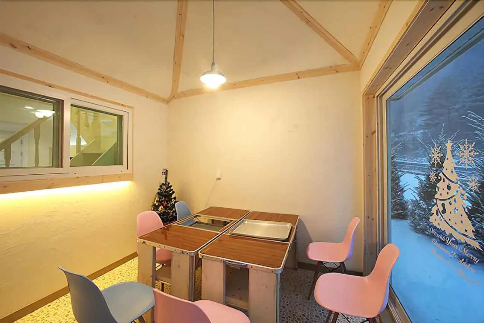 Jeongseon Attrie Amitie Pension