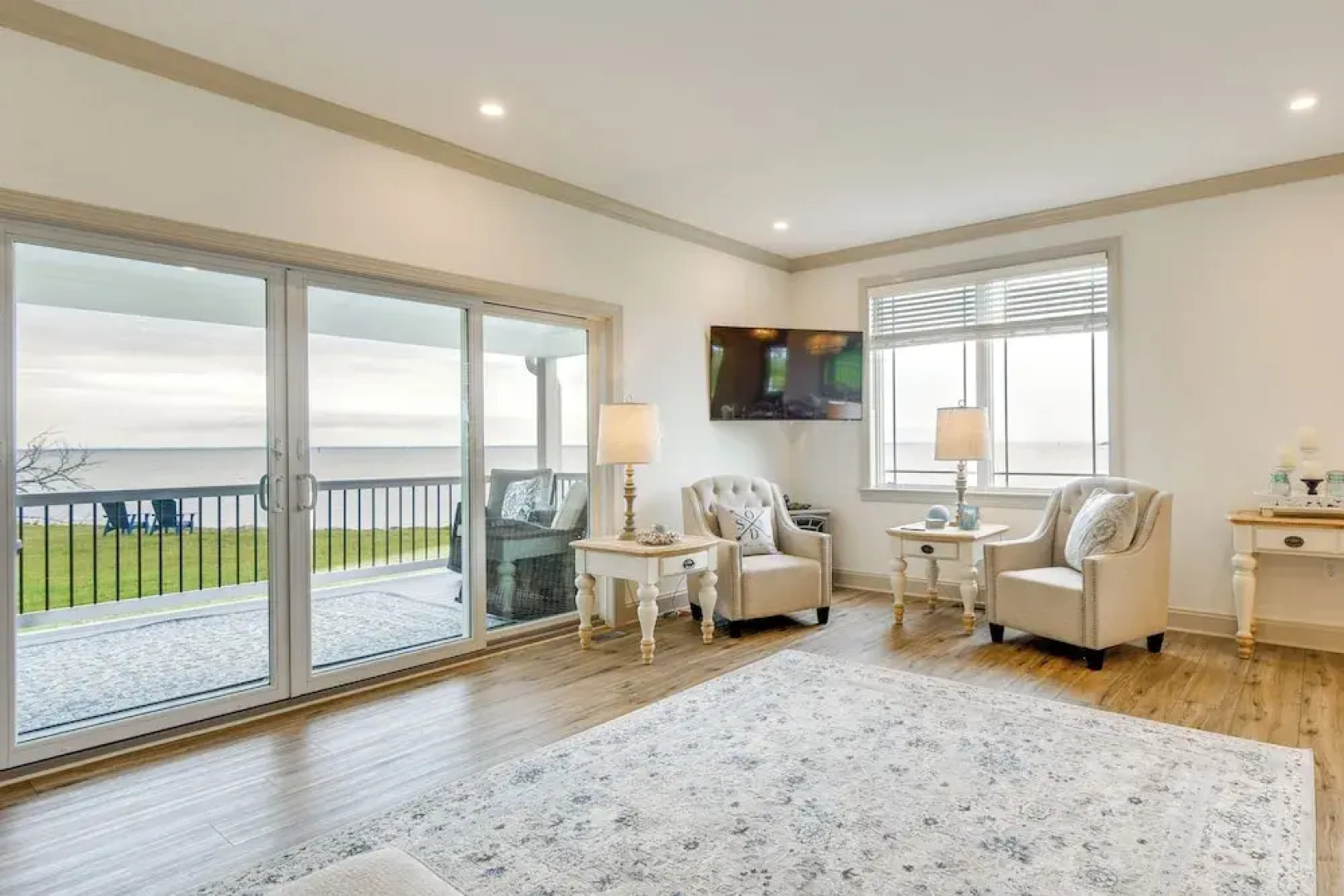 Waterfront Maryland Vacation Home: Private Beach!