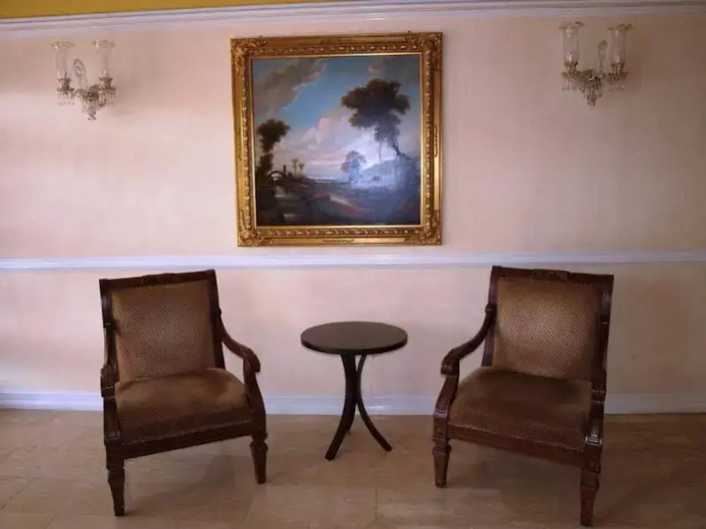 Clarion Hotel & Suites Curacao