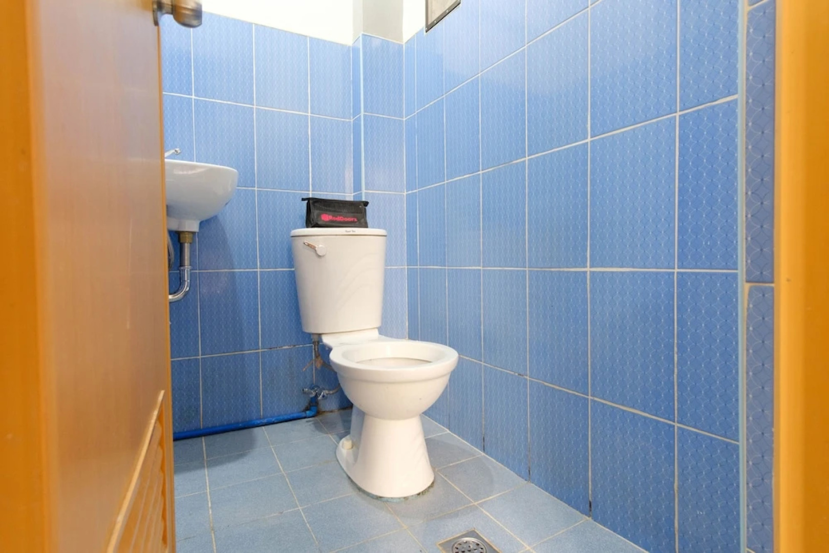 RedDoorz @ A&F C5 Pinagsama Taguig