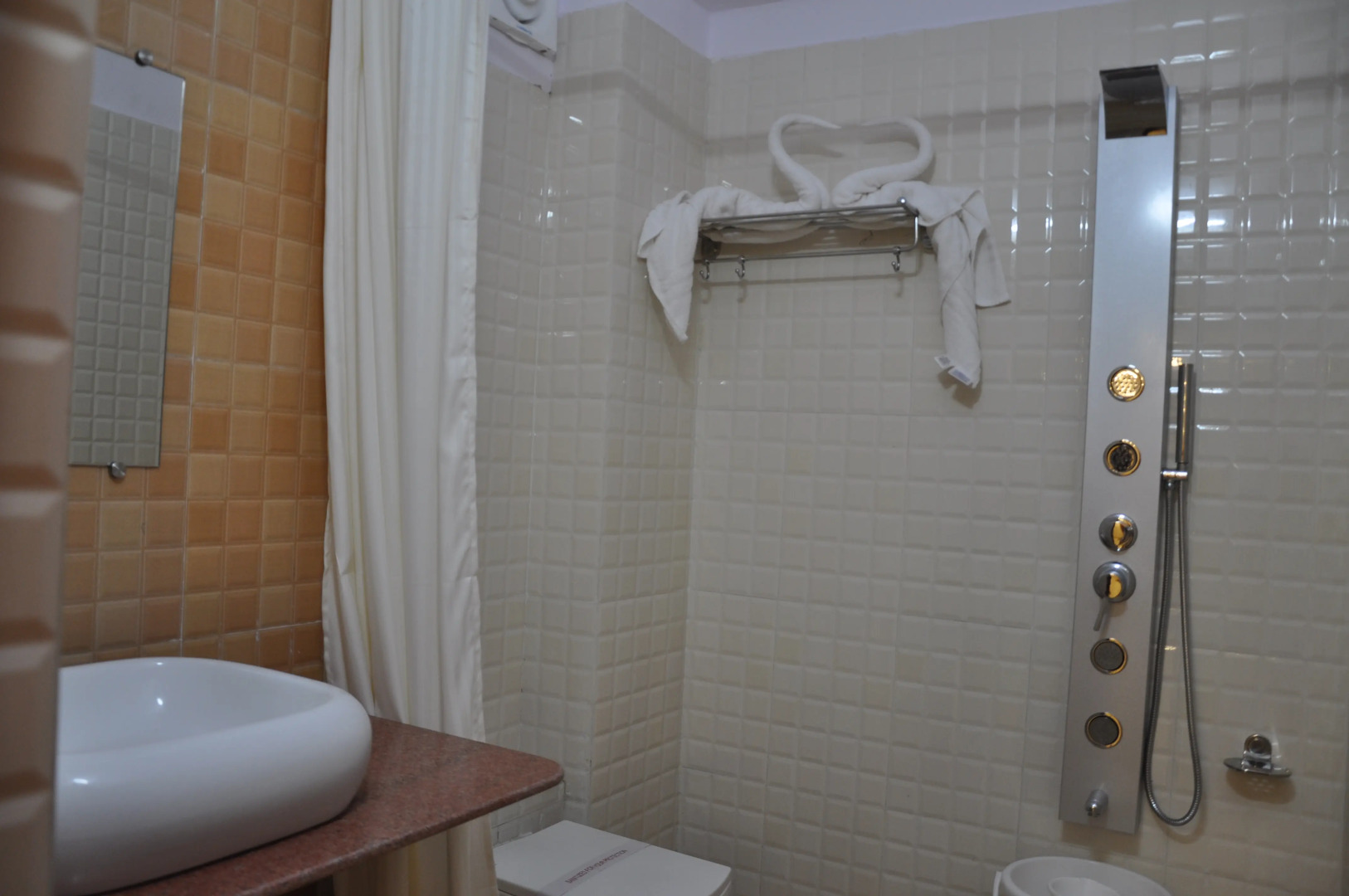 Hotel Shiv International