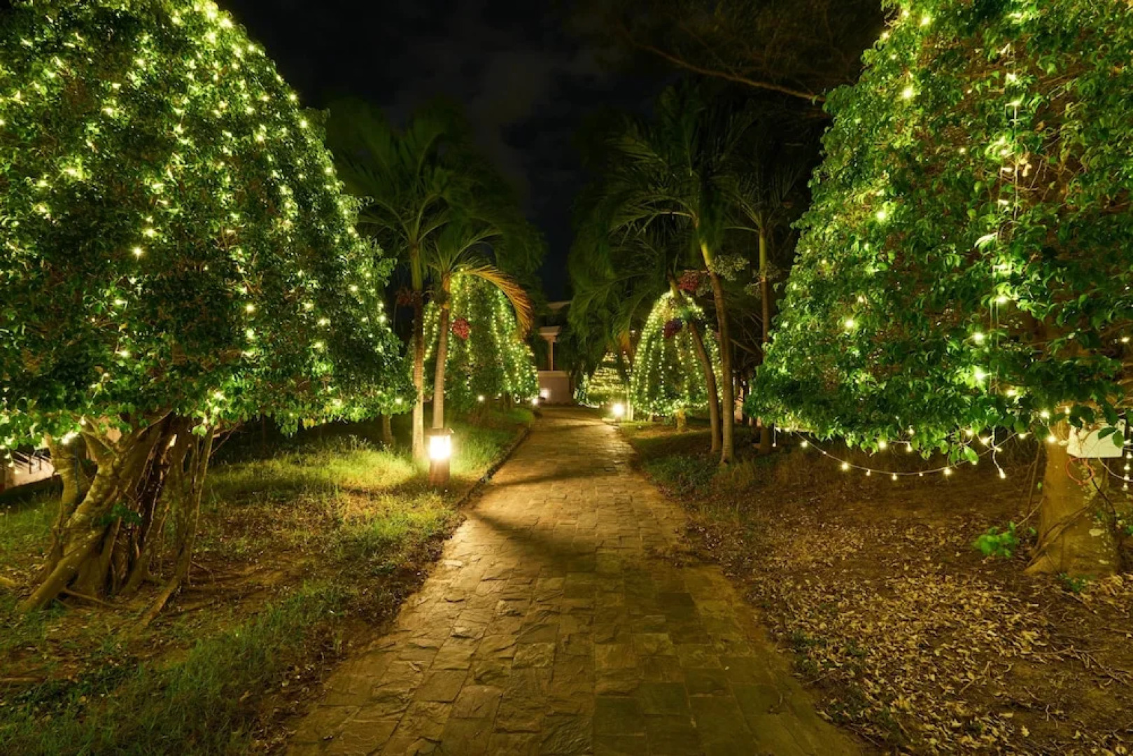 Lazi Beach - Mom Da Chim Resort