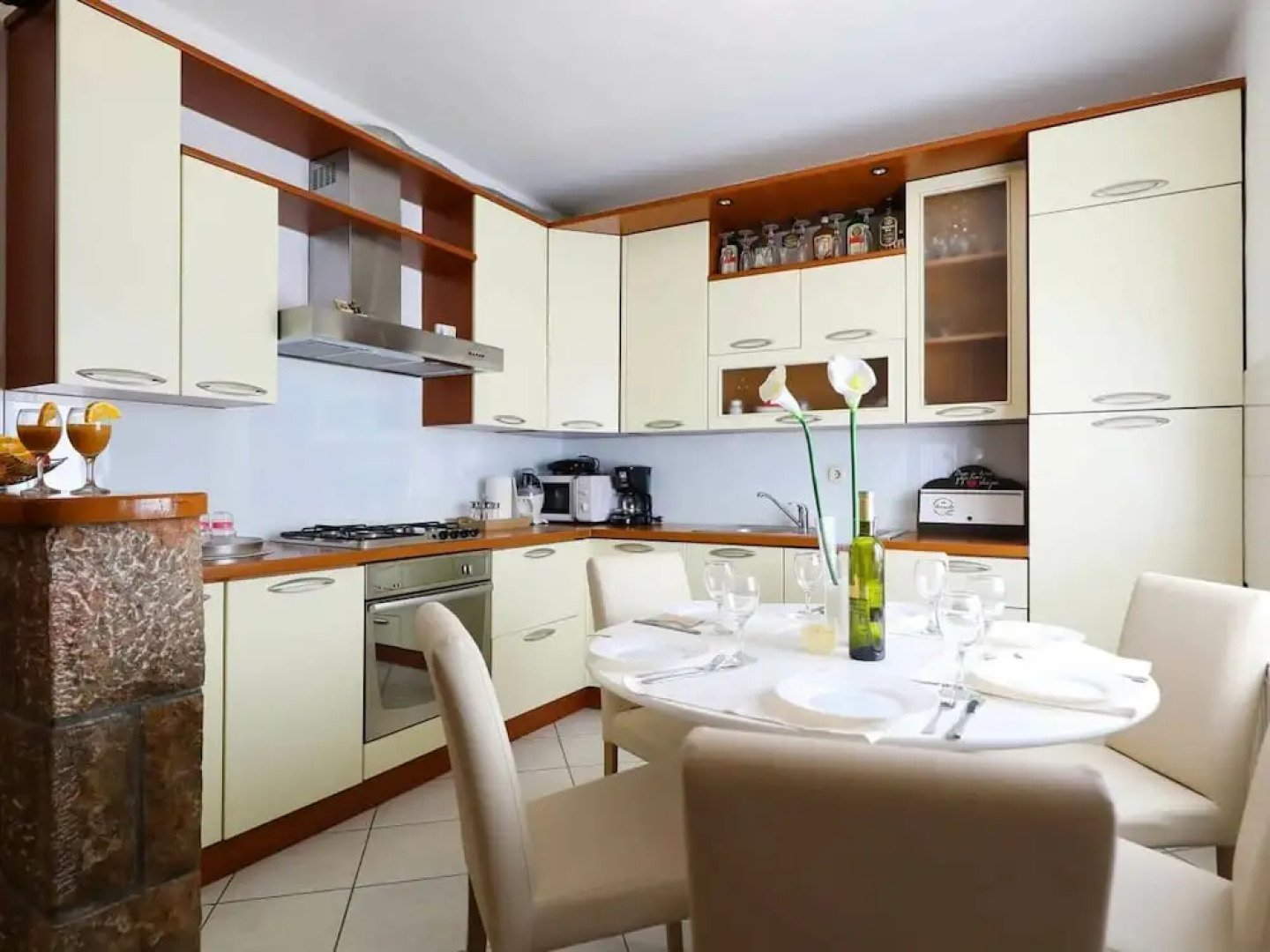 Charming Villa in Poličnik with Swimming Pool