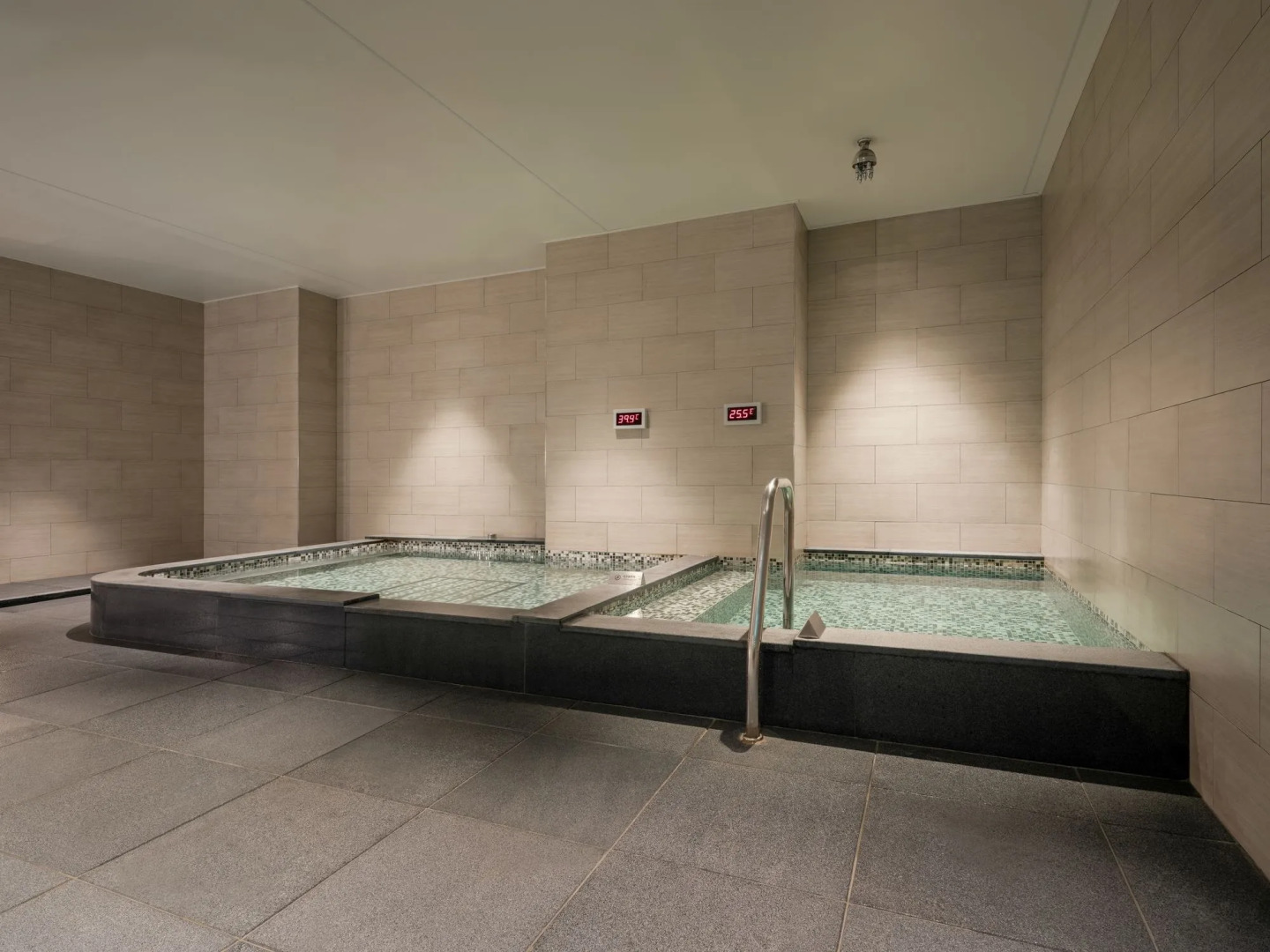 ibis Styles Ambassador Seoul Yongsan - Seoul Dragon City