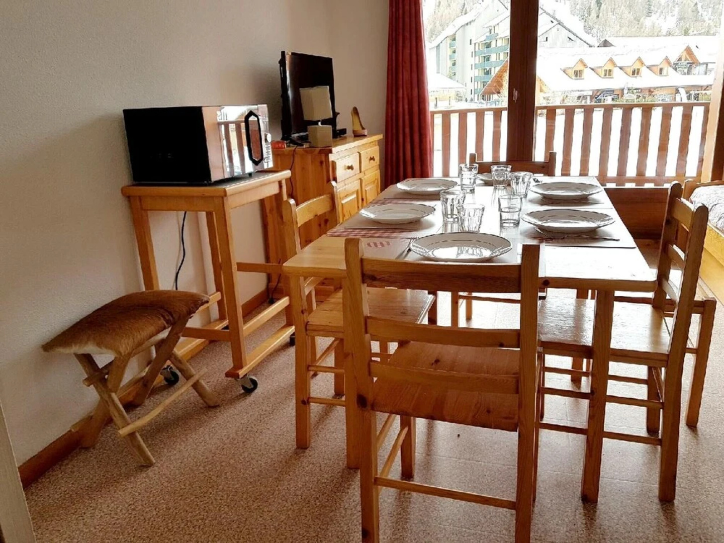 Apartment With one Bedroom in Le Dévoluy, With Wonderful Mountain View and Balcony