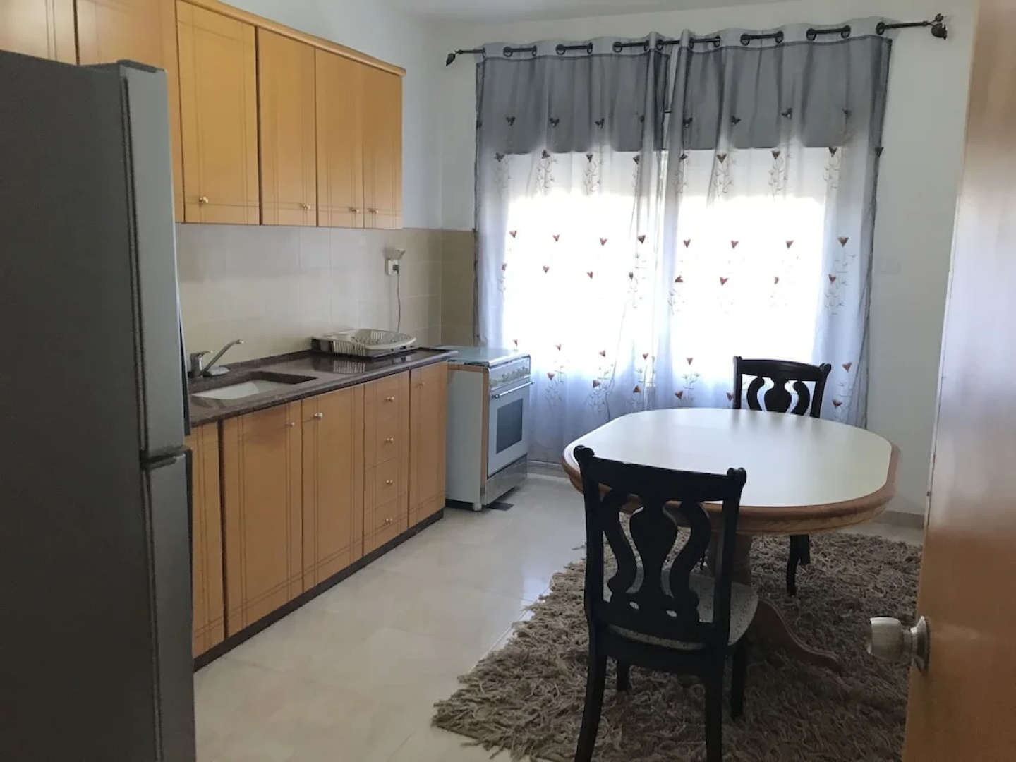 Signature Suite - Al Zahra Towers
