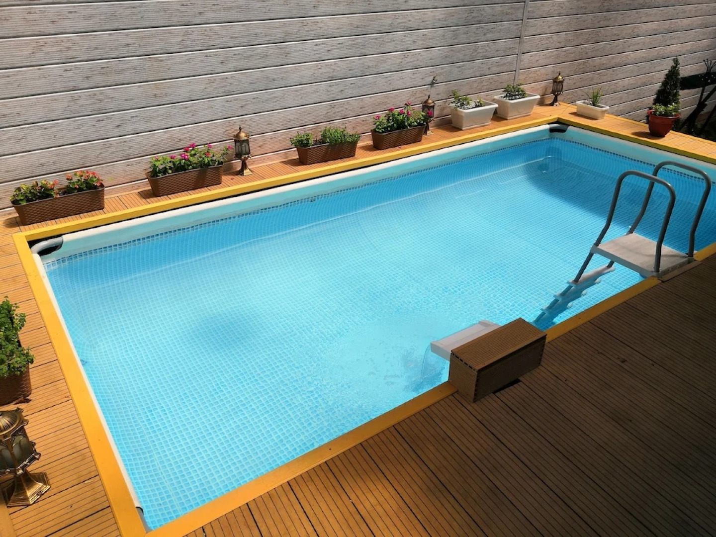 Restaurant and hotel complex «Corsica»