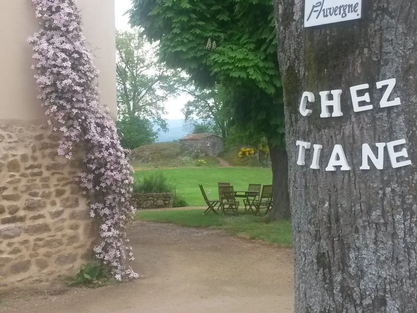 Chambres D'hôtes Chez Tiane