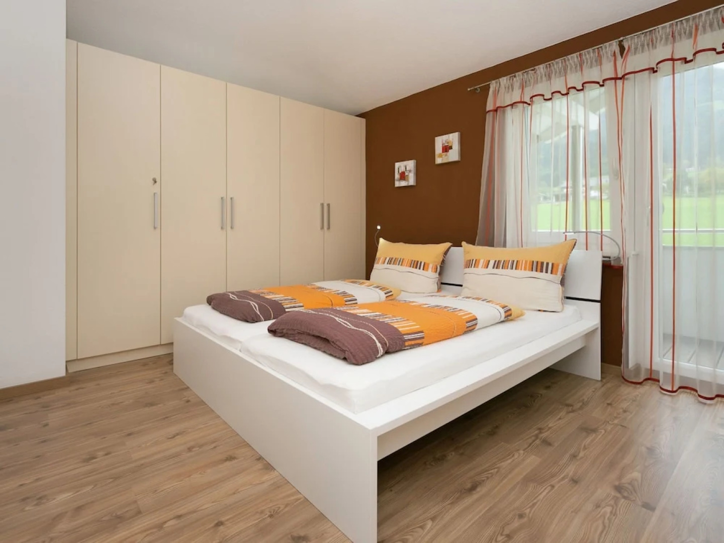 Rich Holiday Home with Sauna, Garden & Valley-Views in Itter