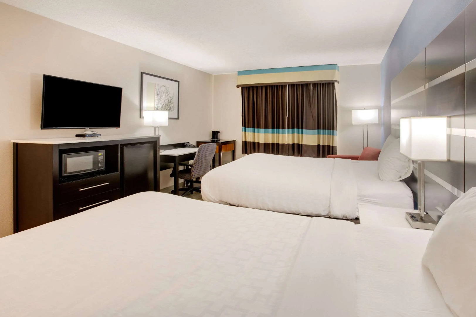 Clarion Pointe Atlanta Airport College Park