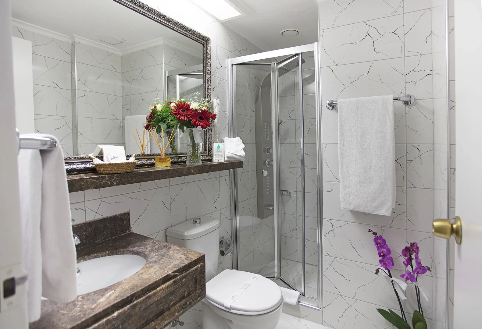 Seres Hotel Old City