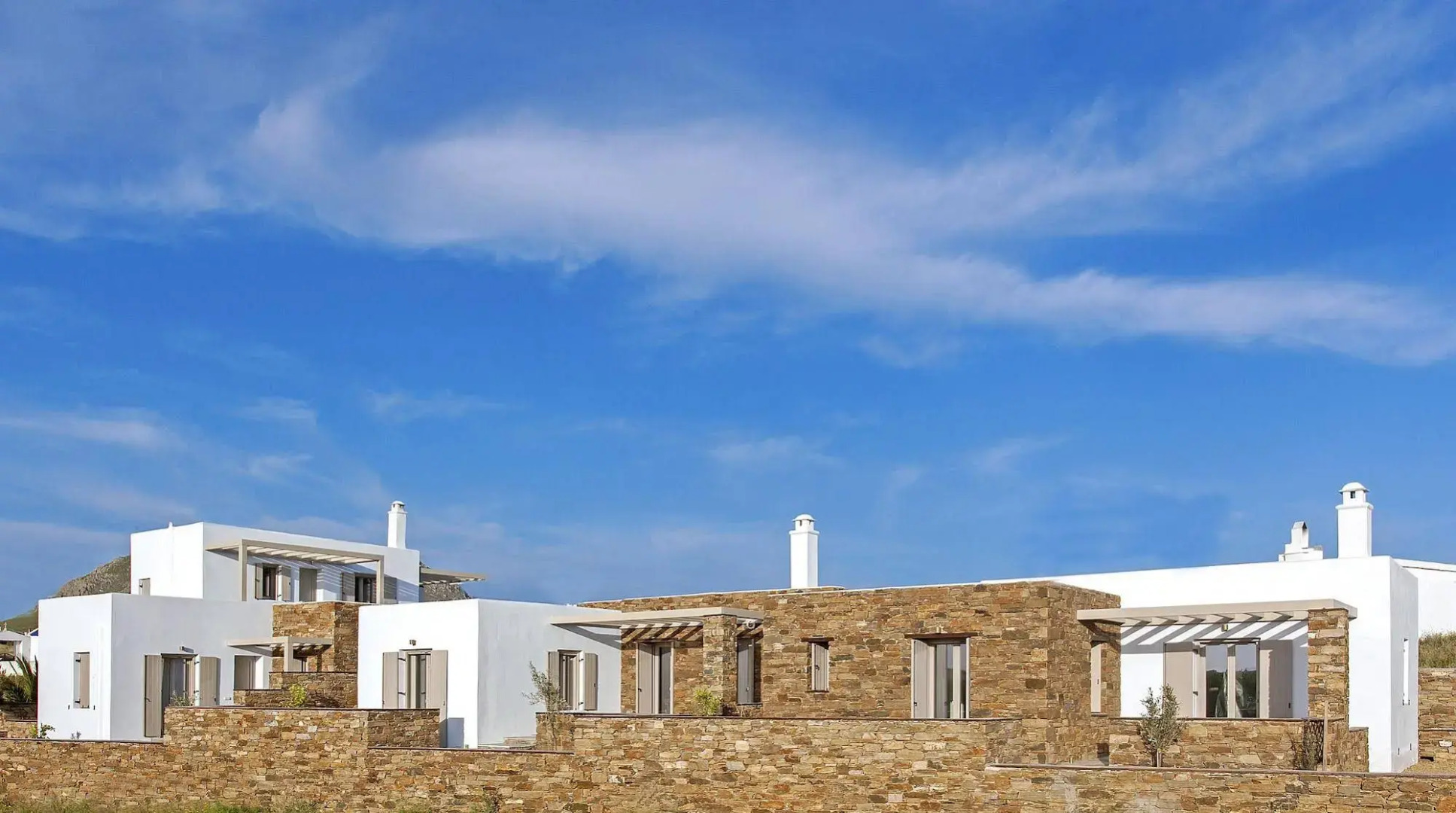 White Tinos Luxury Suites