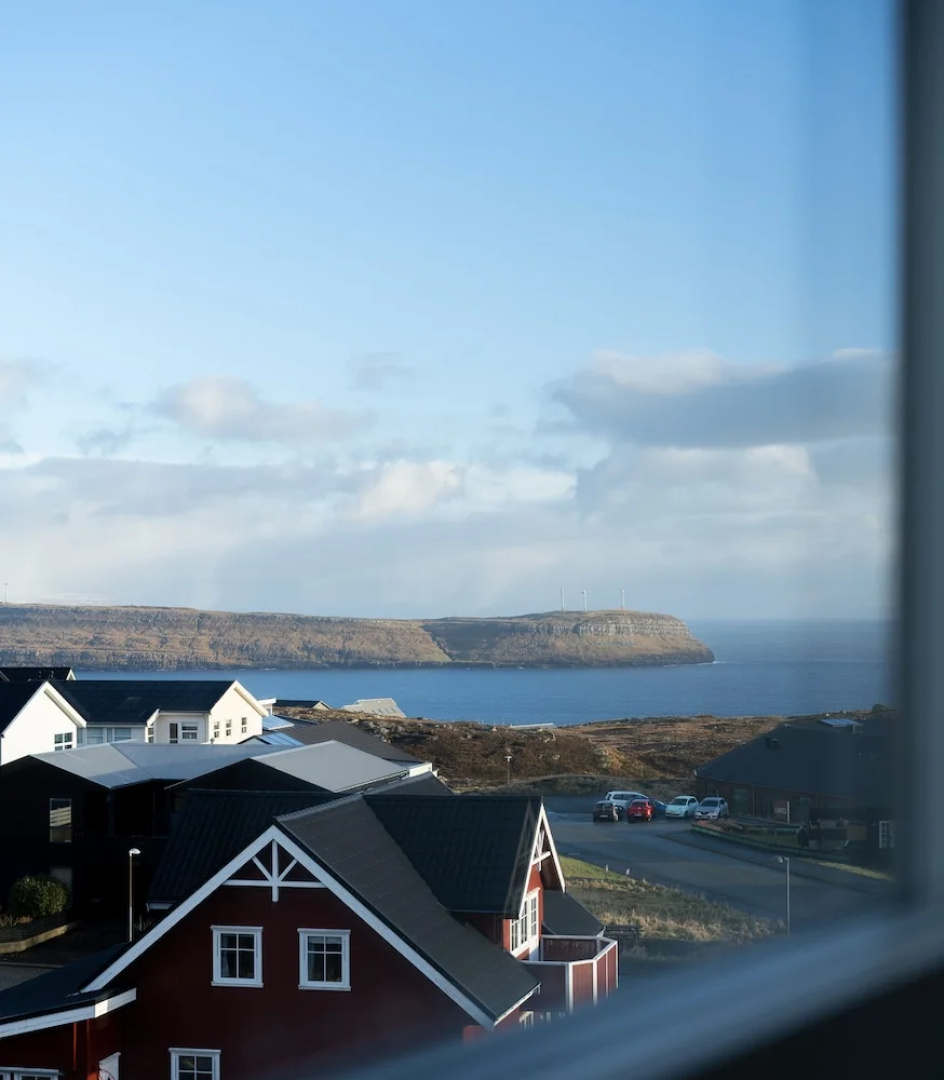 New 2 Br Apt | Ocean View