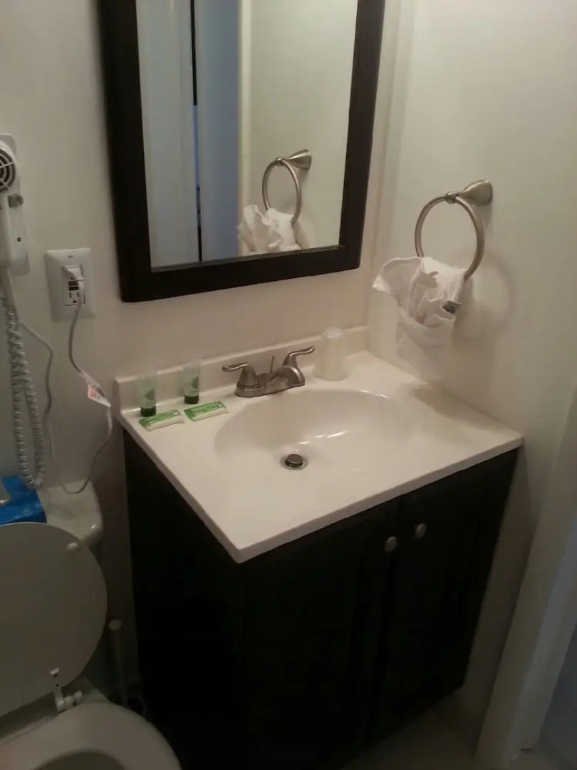 Hollywood Beach Resort-renovated Studio Nice Views