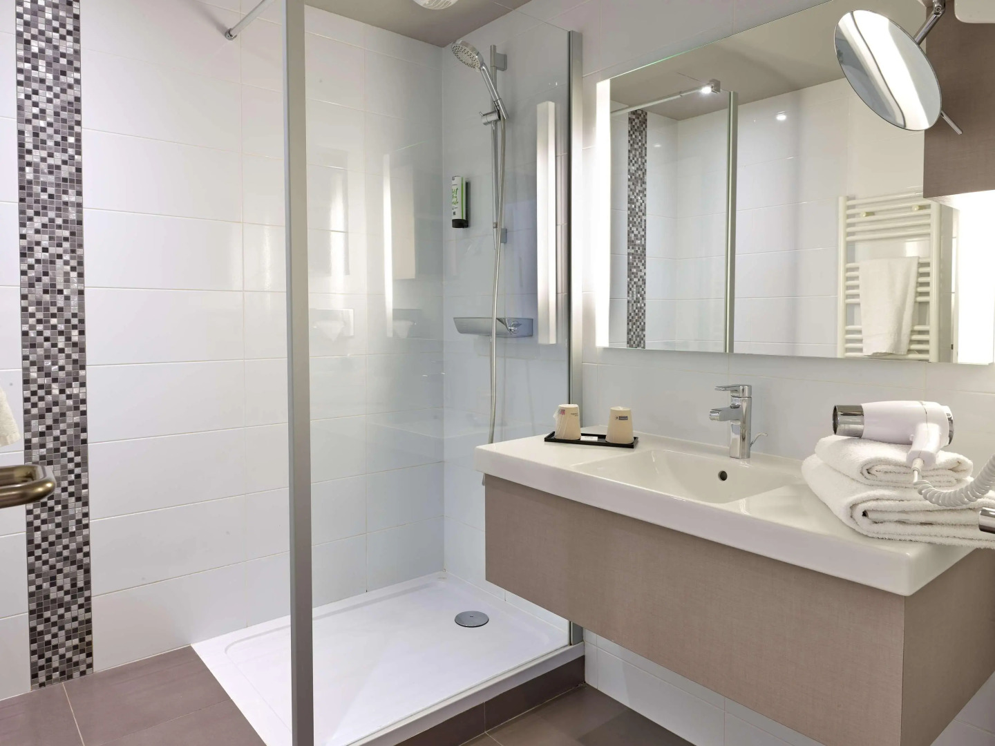 Best Western Plus Hotel Metz Technopole