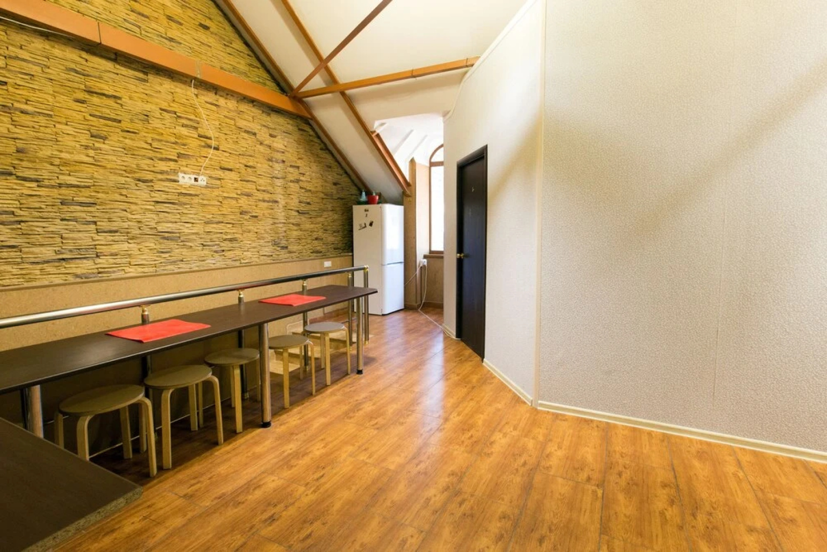 Hostel Riviera