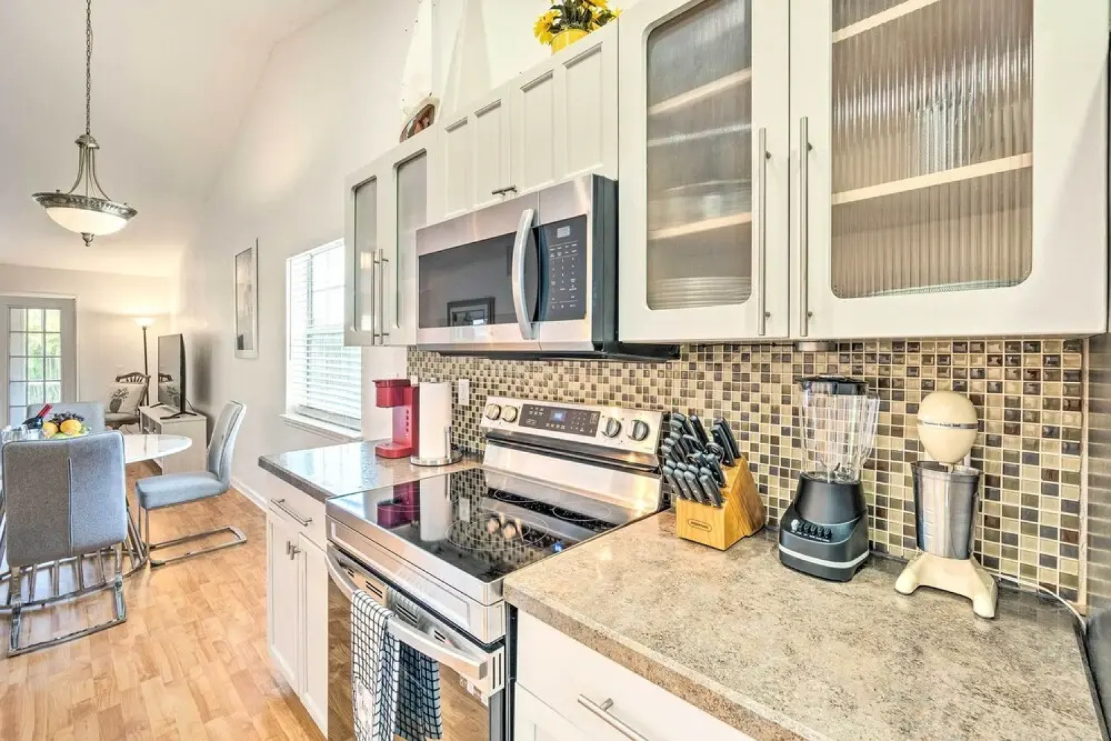 Punta Gorda Home w/ Lanai < 2 Mi to Downtown!