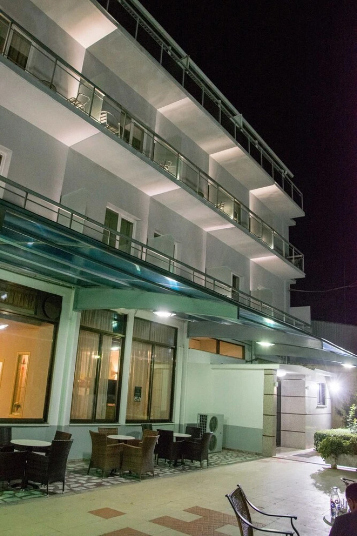 Hotel Telis