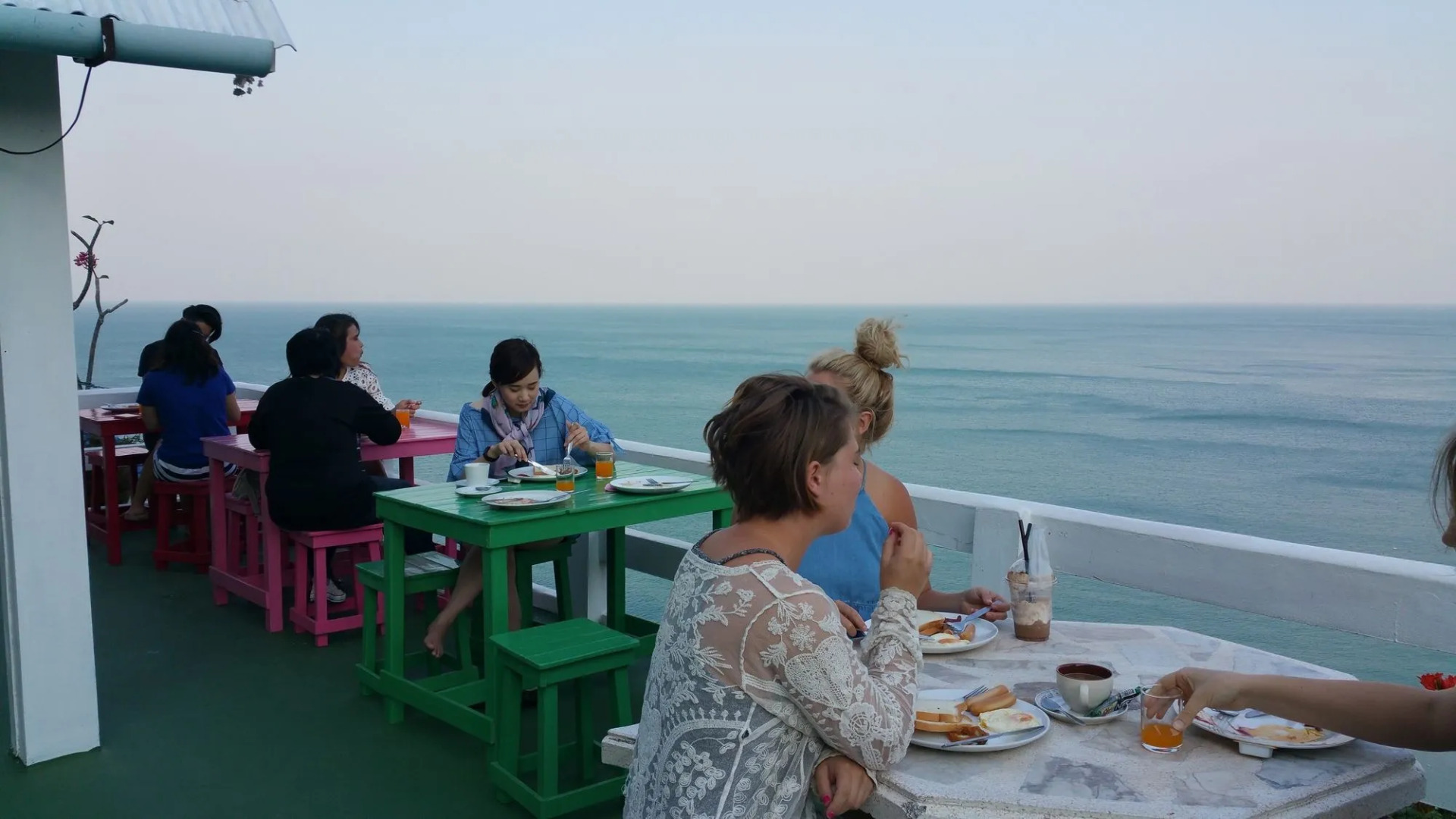 Ocean View Resort - Koh Sichang