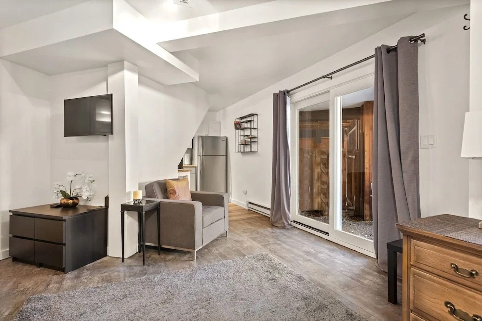 37 Mountain Laurel Drive Studio W/Yard Home