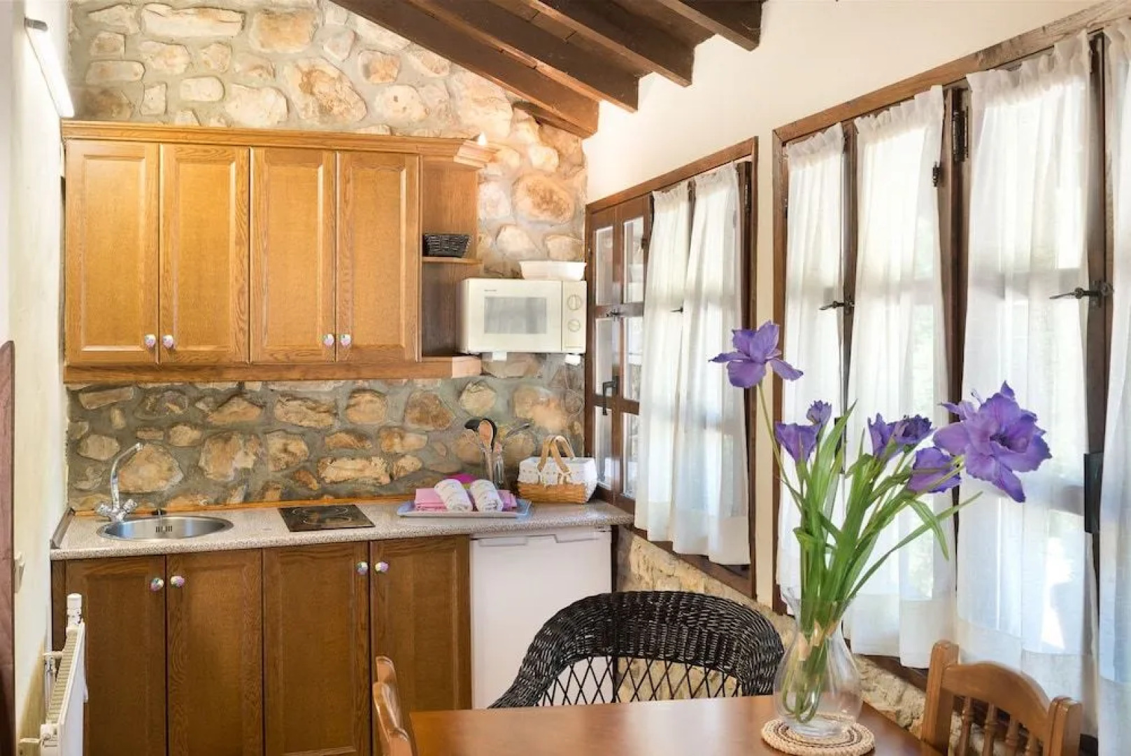 Hotel Rural La Tahona de Besnes