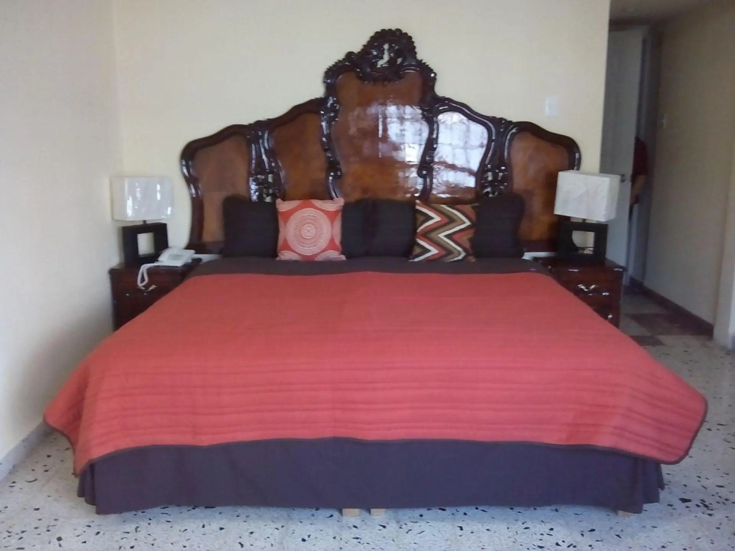 Hotel & Suites San José