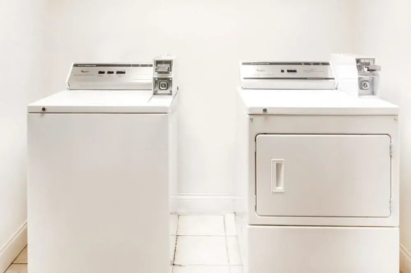 Super 8 by Wyndham Calvert City Kentucky Lake Area