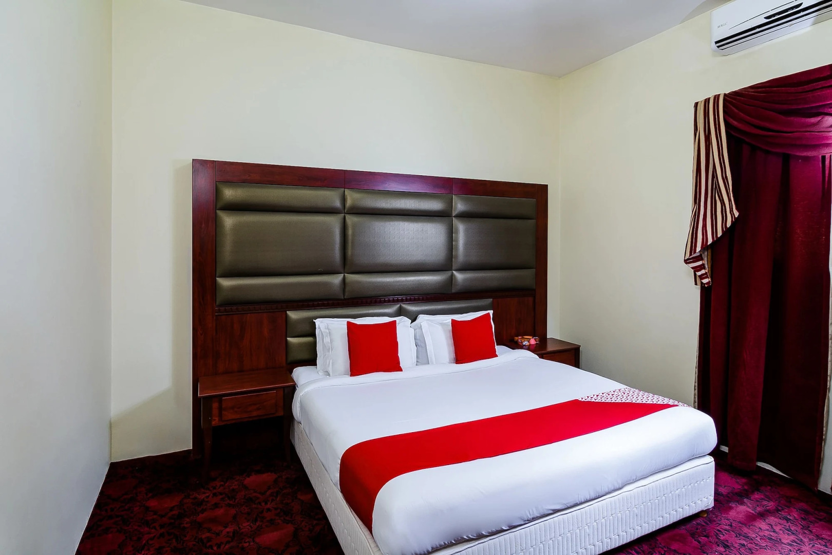 OYO 124 Dome Hotel Suites Al Orouba