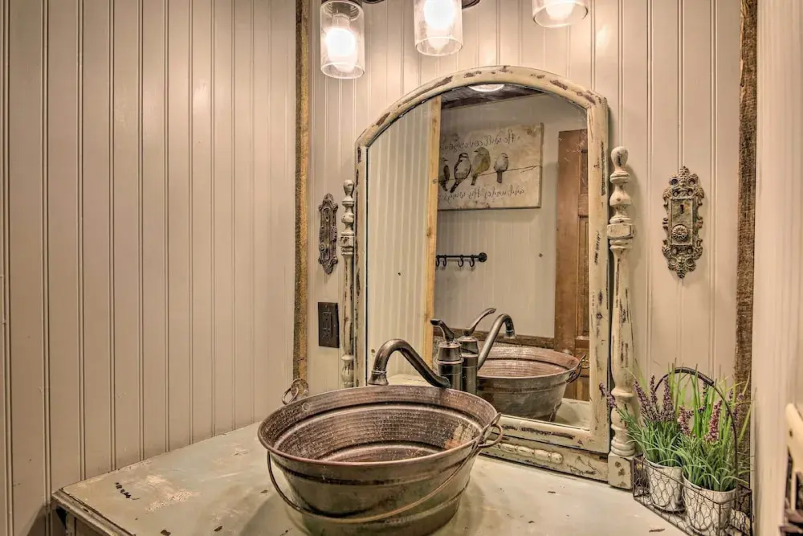 Tubes & Kayaks: 5-acre North Georgia Mtn Retreat