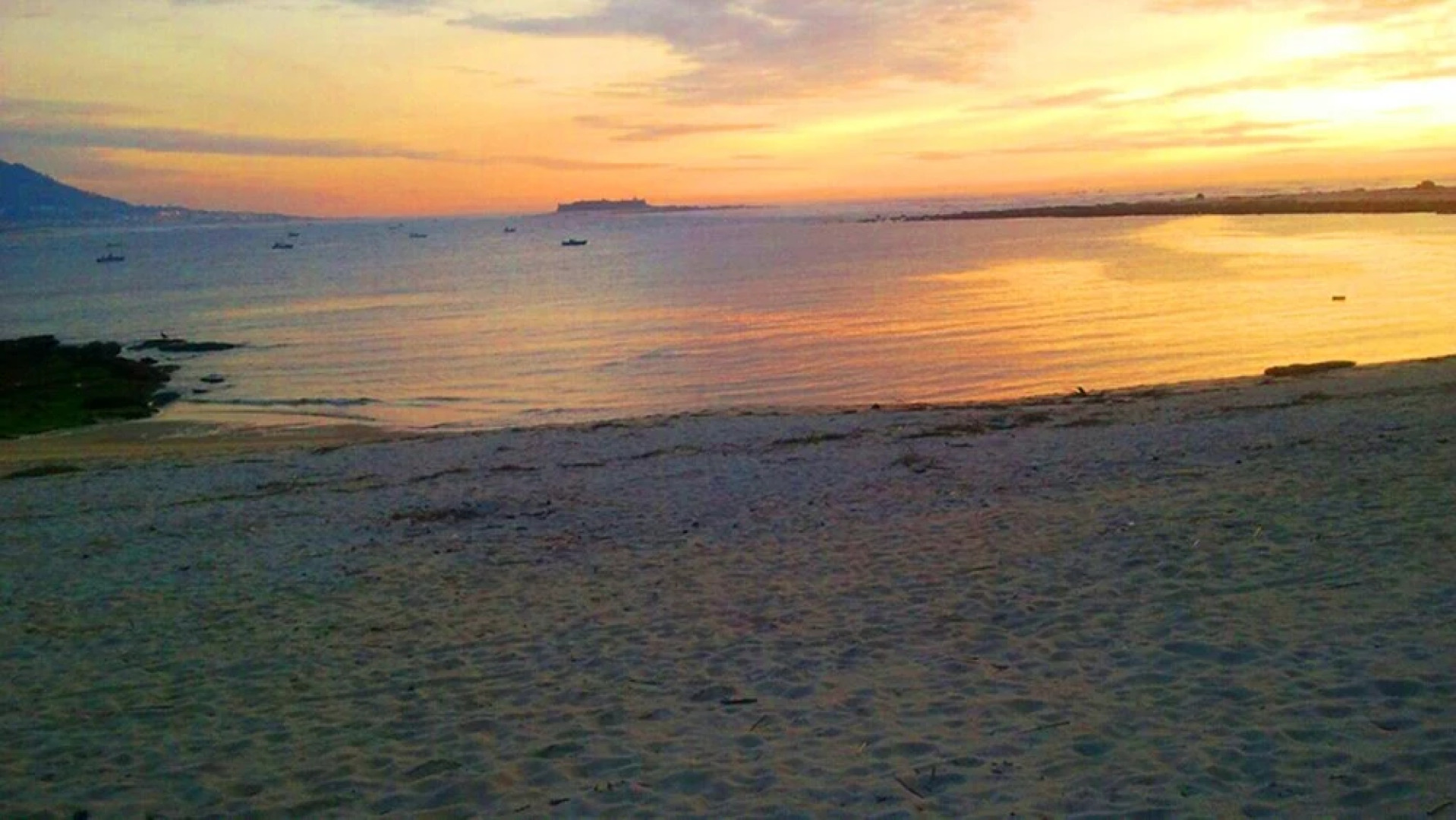 Apartment With 3 Bedrooms in Camposancos, With Wonderful Mountain View