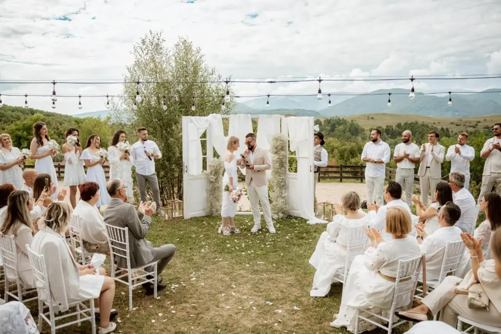 Potcoava Mountain Hideaway