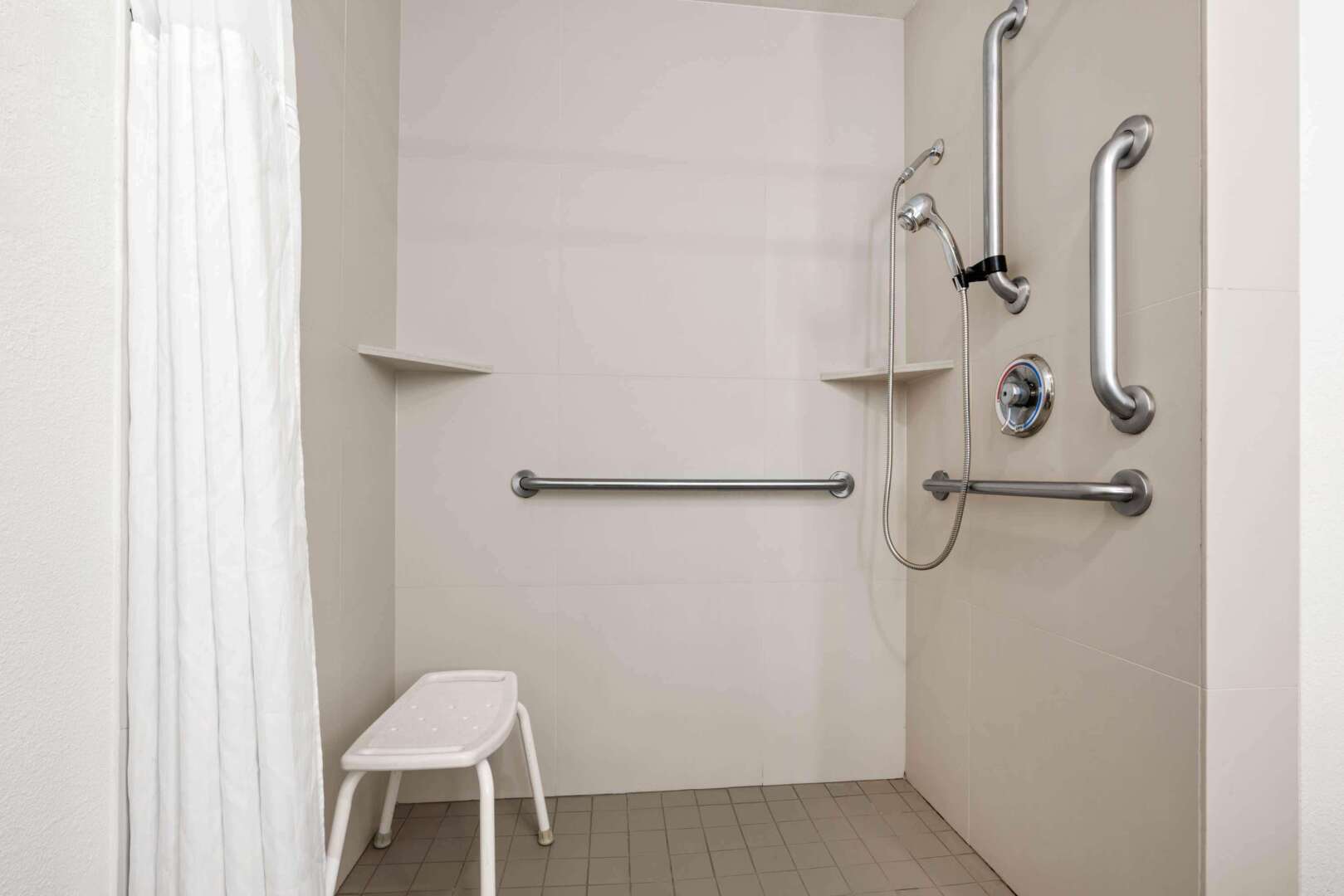 La Quinta Inn & Suites by Wyndham Portland NW