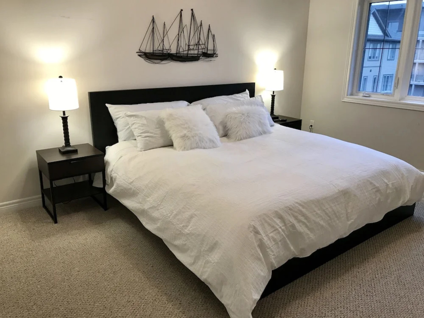 Private Waterview Town House