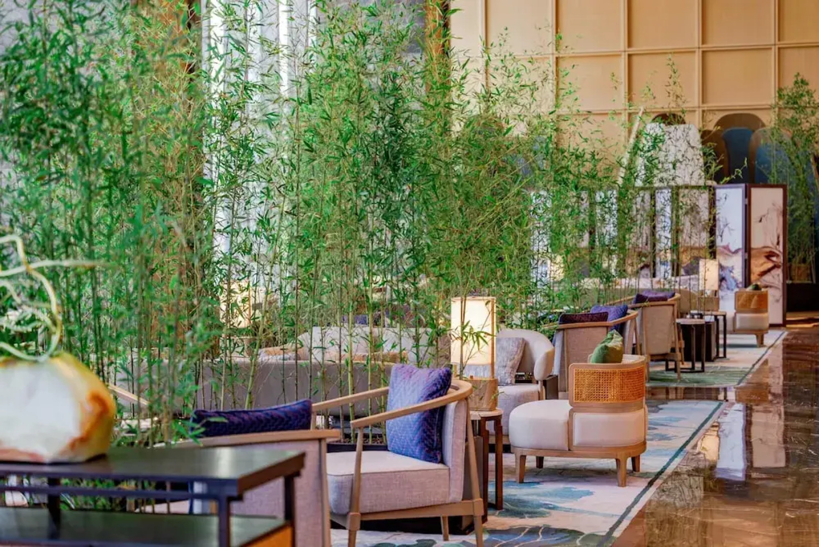 Hualuxe Yibin, An IHG Hotel