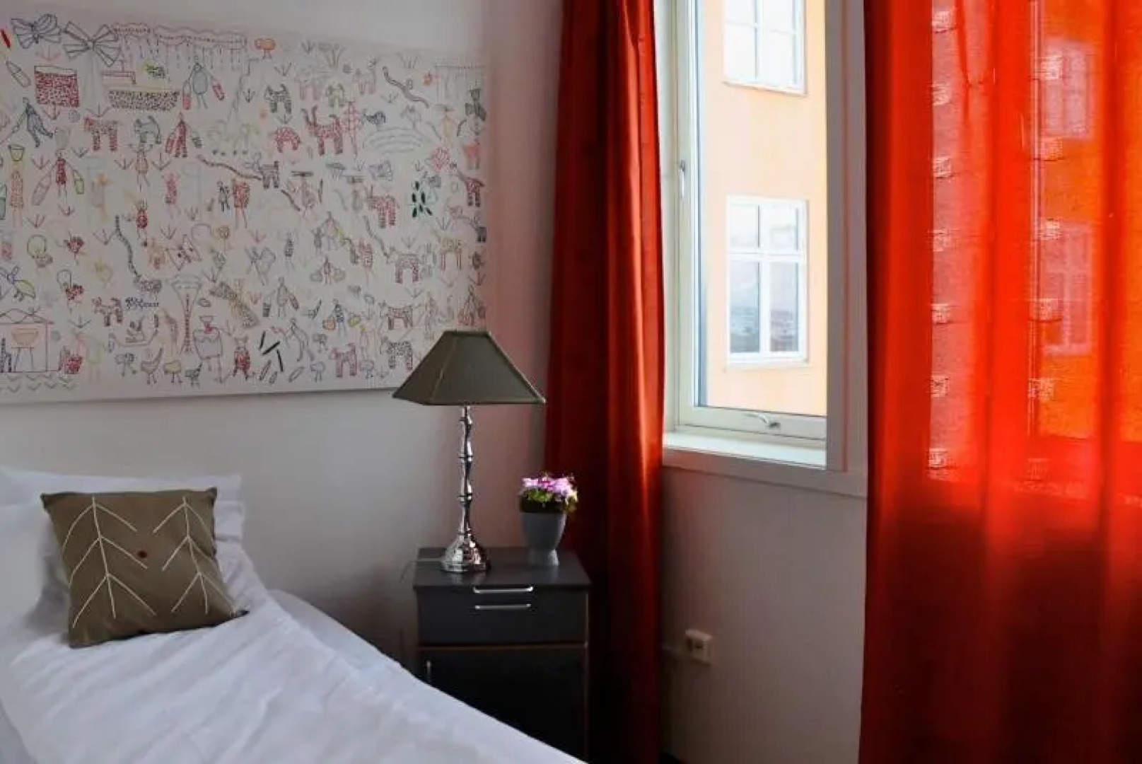 Enter St. Elisabeth Hotel