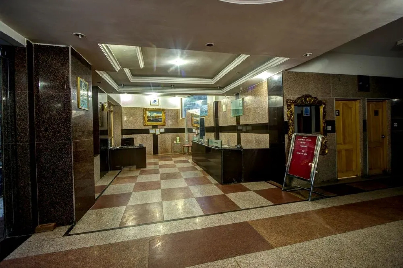 Hotel Kalinga Grand
